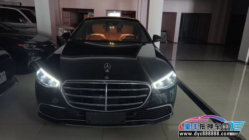 22年奔驰S轿车抵押车出售