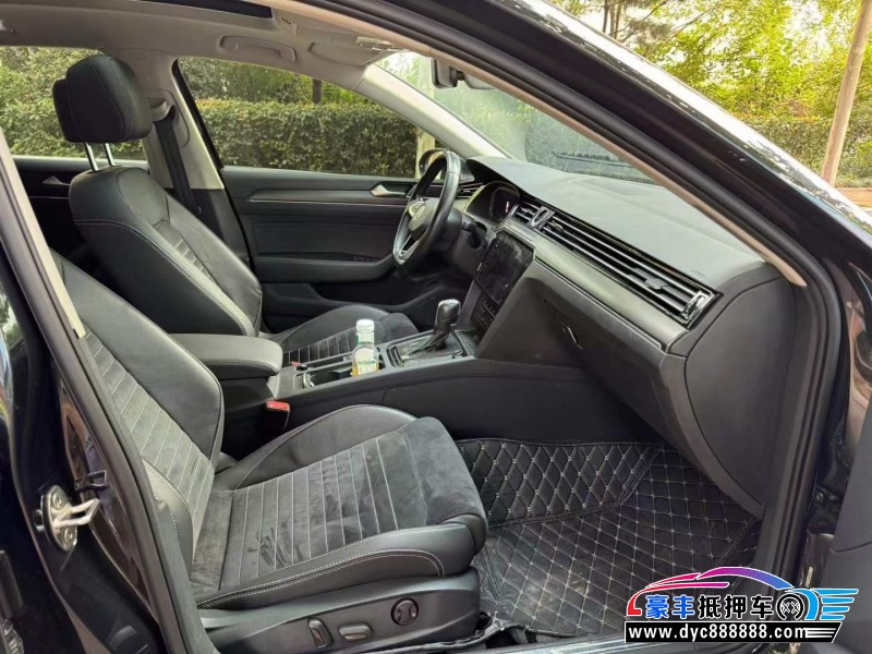 20年大众迈腾轿车抵押车出售