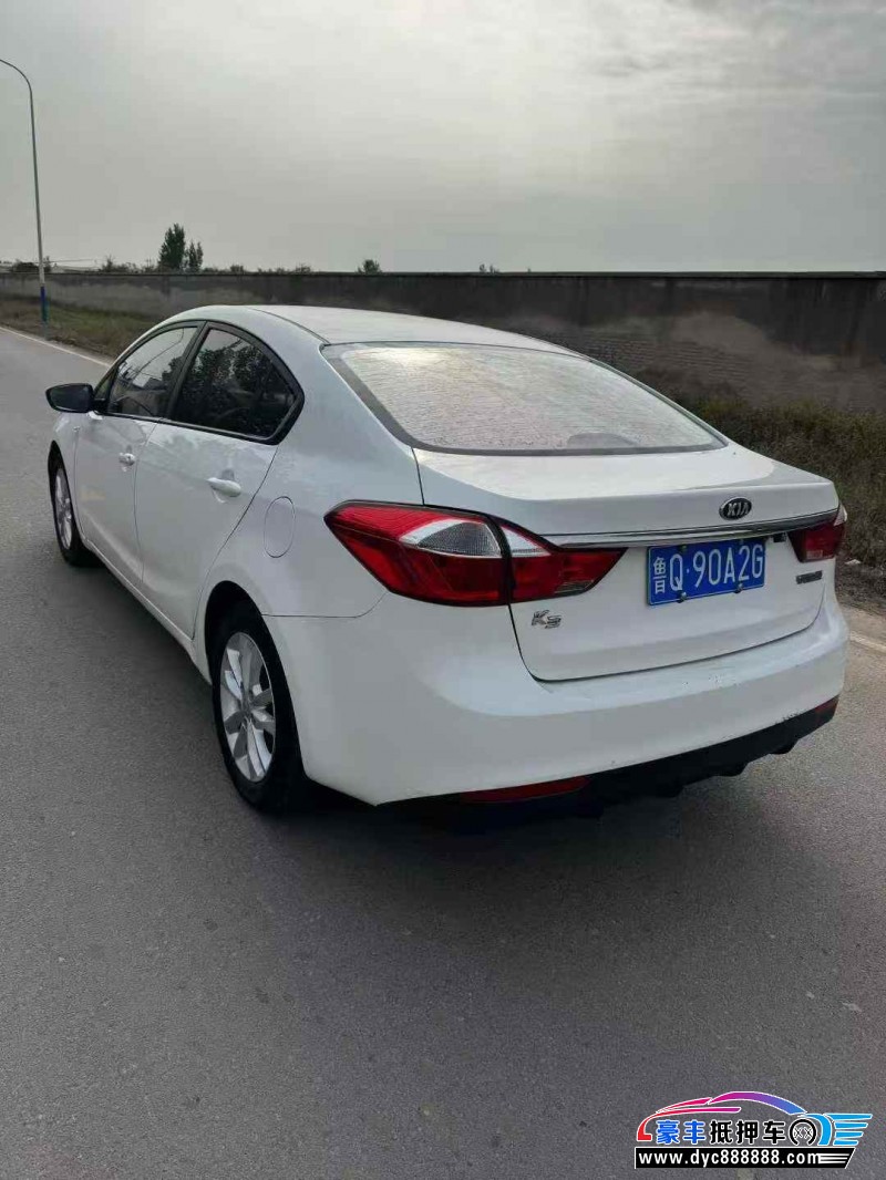 16年起亚K3轿车抵押车出售