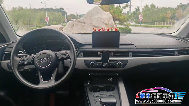 18年奥迪A4L轿车抵押车出售