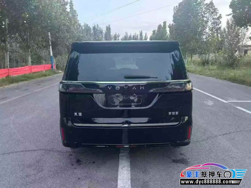 23年岚图梦想家轿车抵押车出售