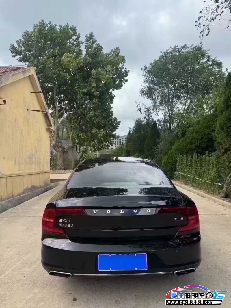 19年沃尔沃S90轿车抵押车出售