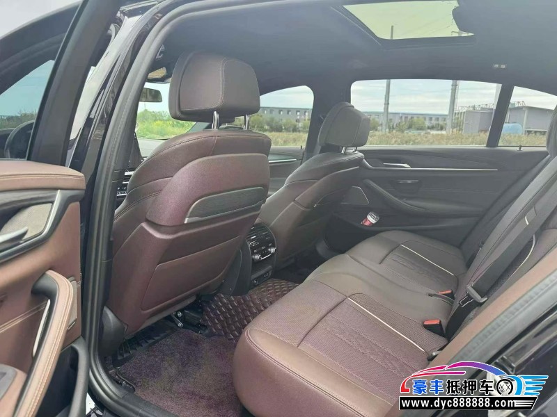 20年宝马5系轿车抵押车出售