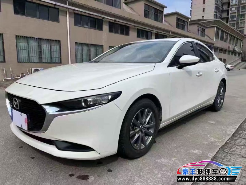 20年马自达昂克赛拉轿车抵押车出售