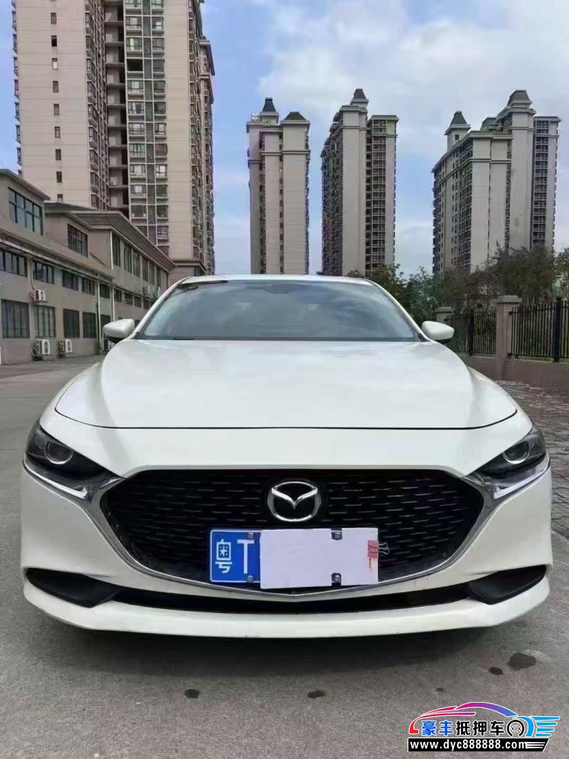 20年马自达昂克赛拉轿车抵押车出售