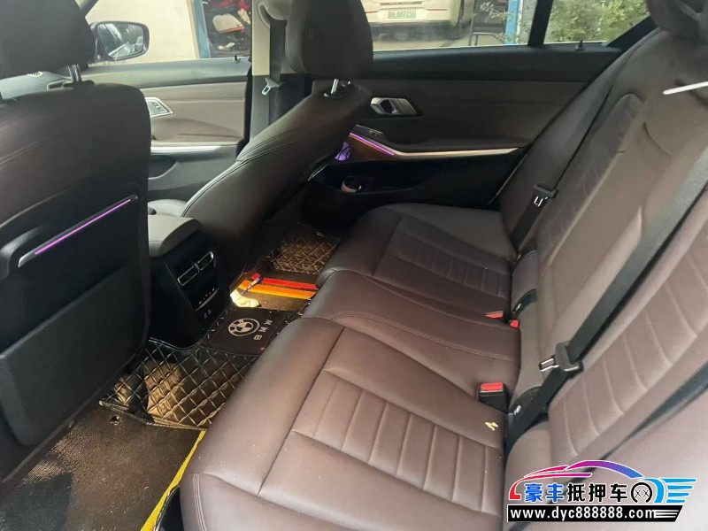 19年宝马3系轿车抵押车出售