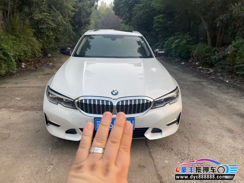 19年宝马3系轿车抵押车出售