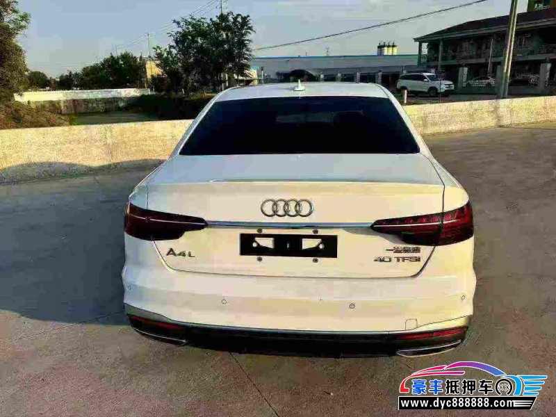 21年奥迪A4L轿车抵押车出售
