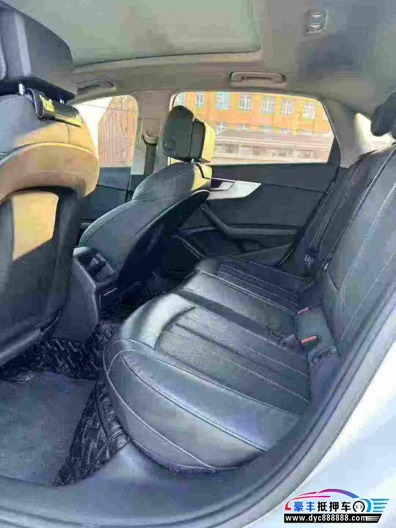 21年奥迪A4L轿车抵押车出售