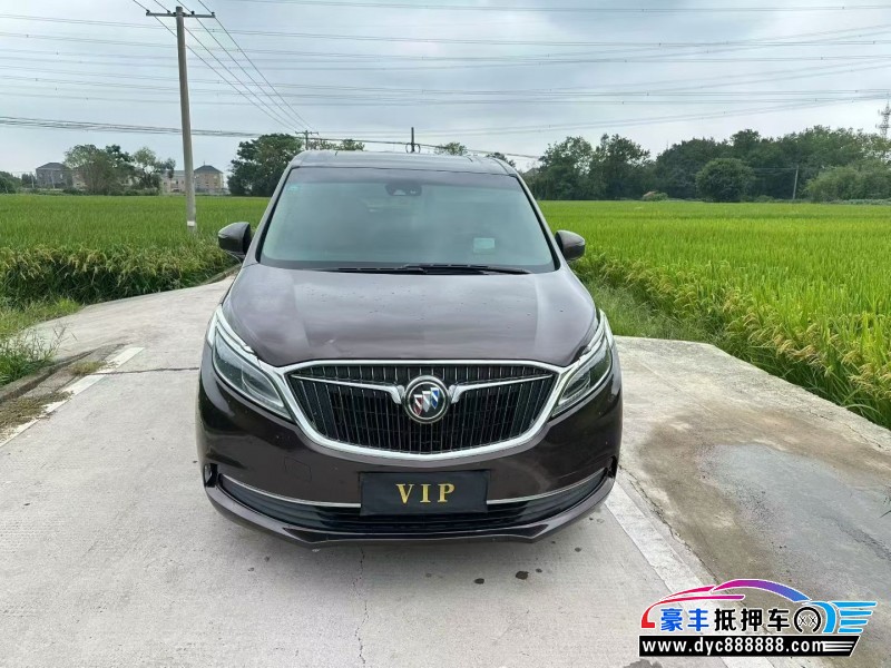 17年别克GL8轿车抵押车出售