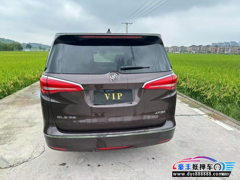 17年别克GL8轿车抵押车出售