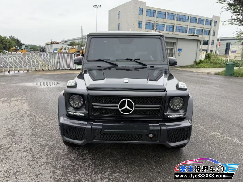 14年奔驰G轿车抵押车出售