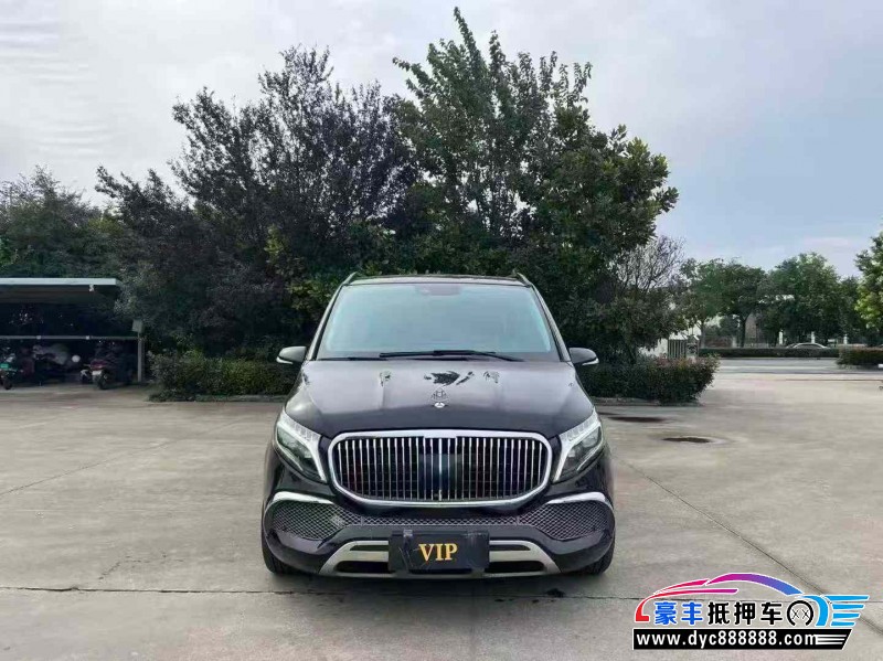 21年奔驰V轿车抵押车出售