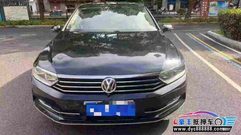 18年大众迈腾轿车抵押车出售