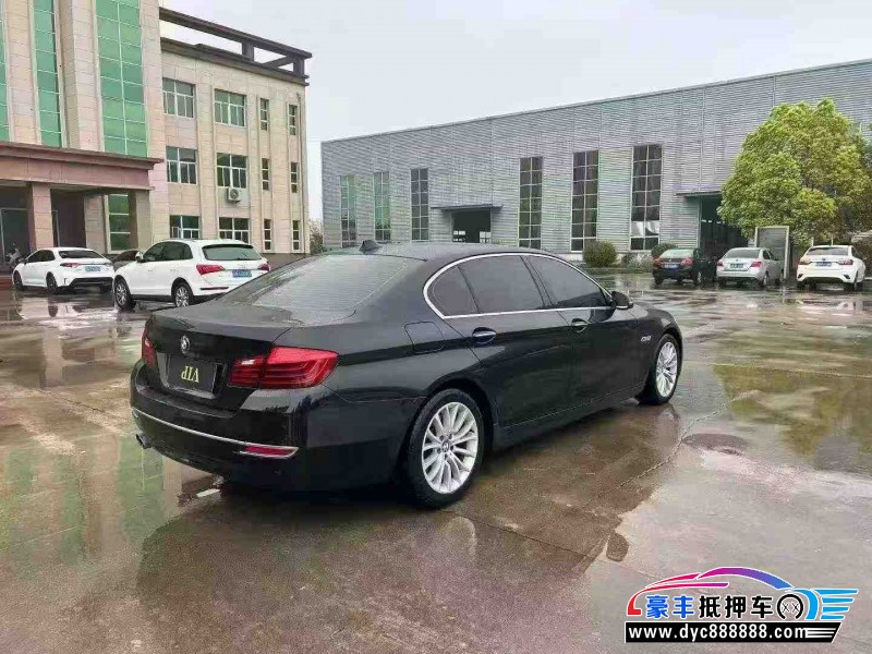 17年宝马5系轿车抵押车出售