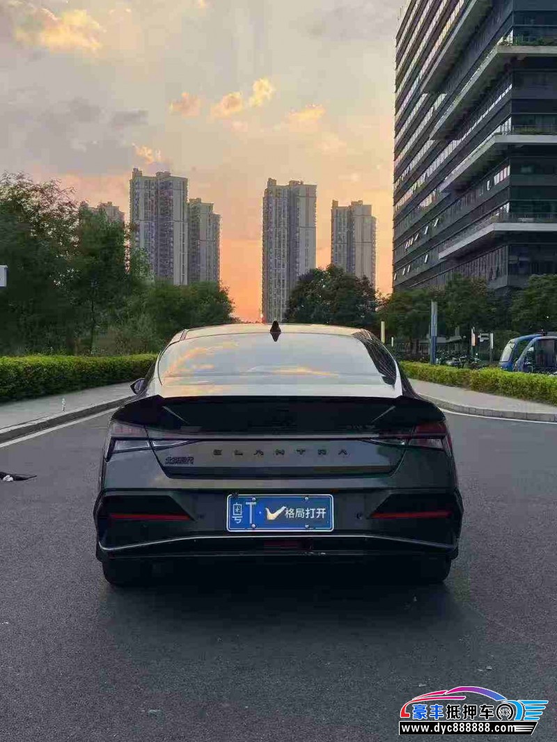 23年现代伊兰特轿车抵押车出售