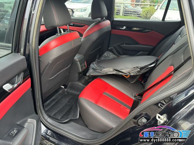 22年东风风神奕炫轿车抵押车出售