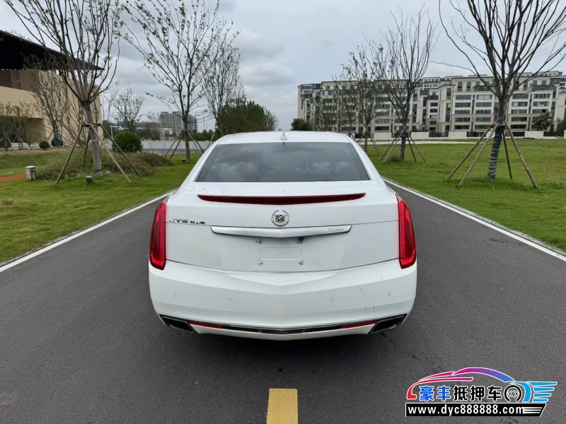 15年凯迪拉克XTS轿车抵押车出售