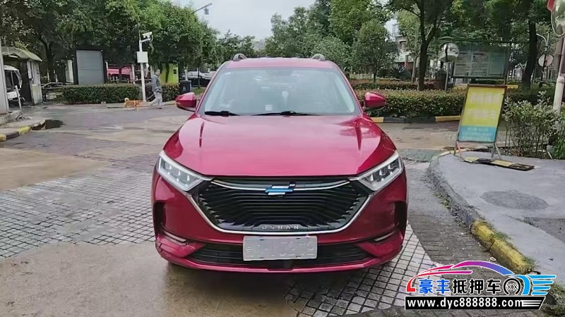 20年长安欧尚X7轿车抵押车出售