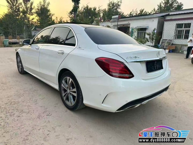 17年奔驰C轿车抵押车出售