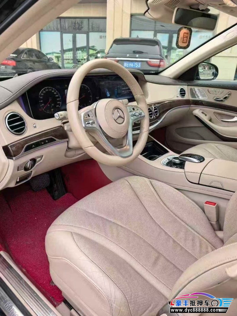 18年奔驰S轿车抵押车出售