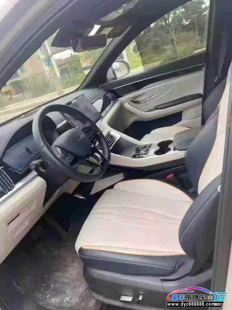 24年比亚迪宋轿车抵押车出售