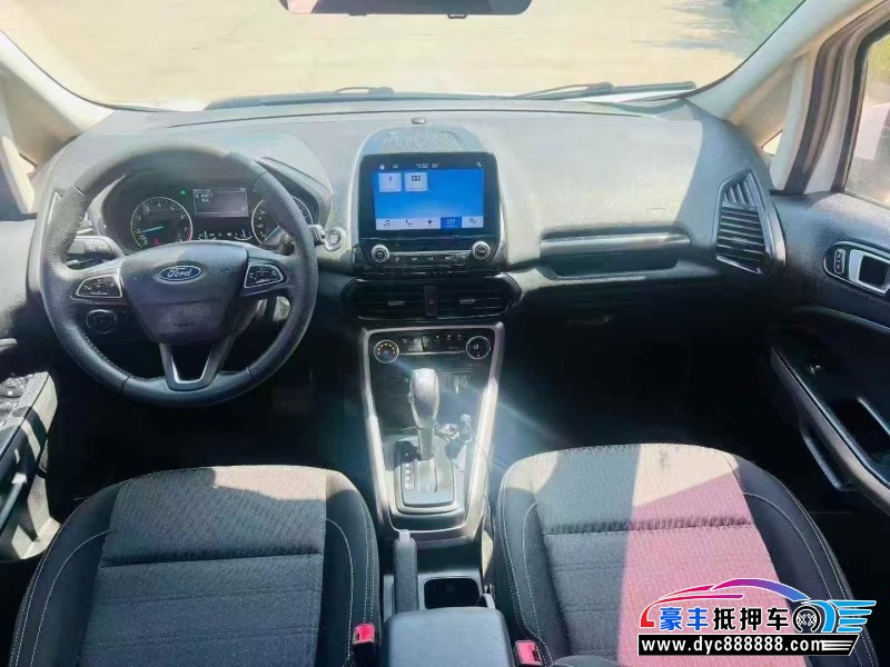 17年福特翼搏轿车抵押车出售