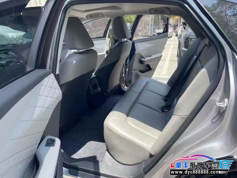 24年丰田BZ3轿车抵押车出售