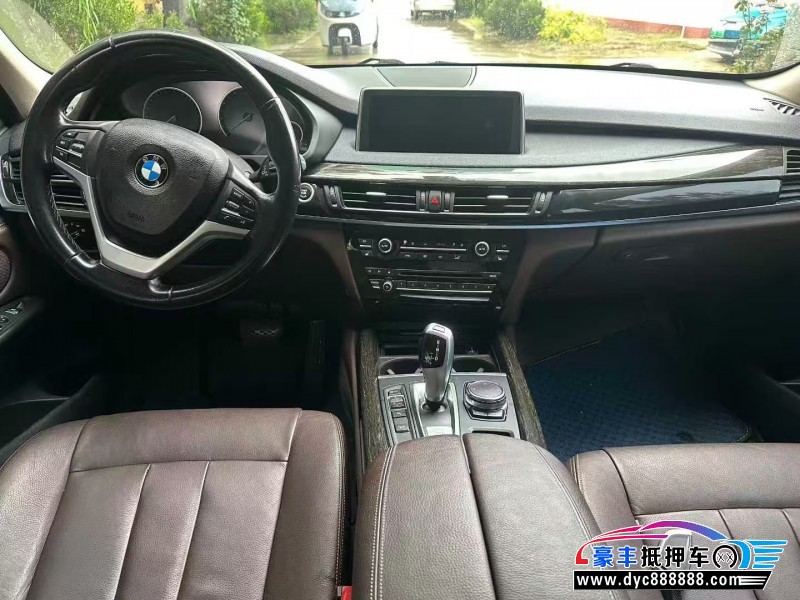 15年宝马X5轿车抵押车出售