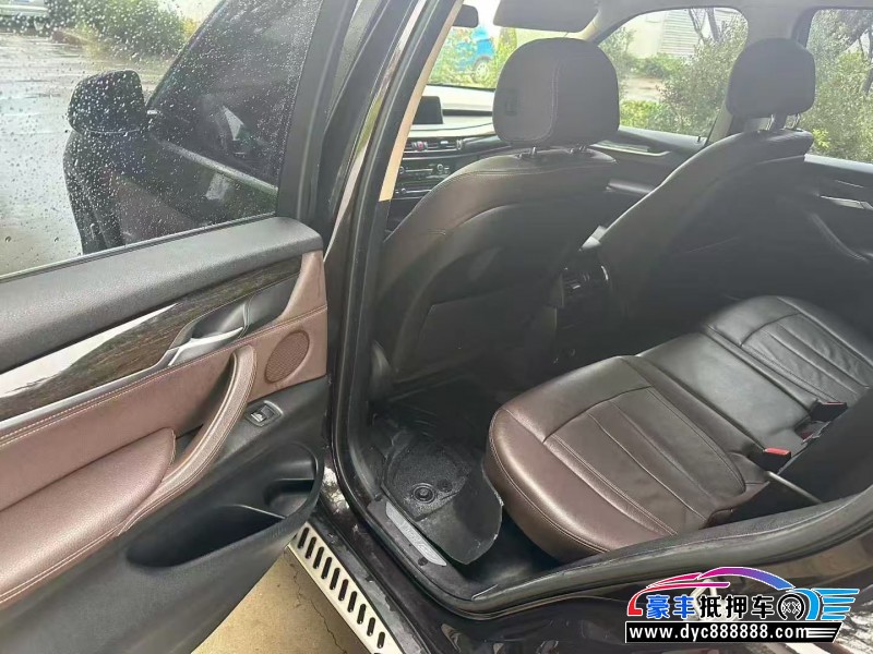 15年宝马X5轿车抵押车出售