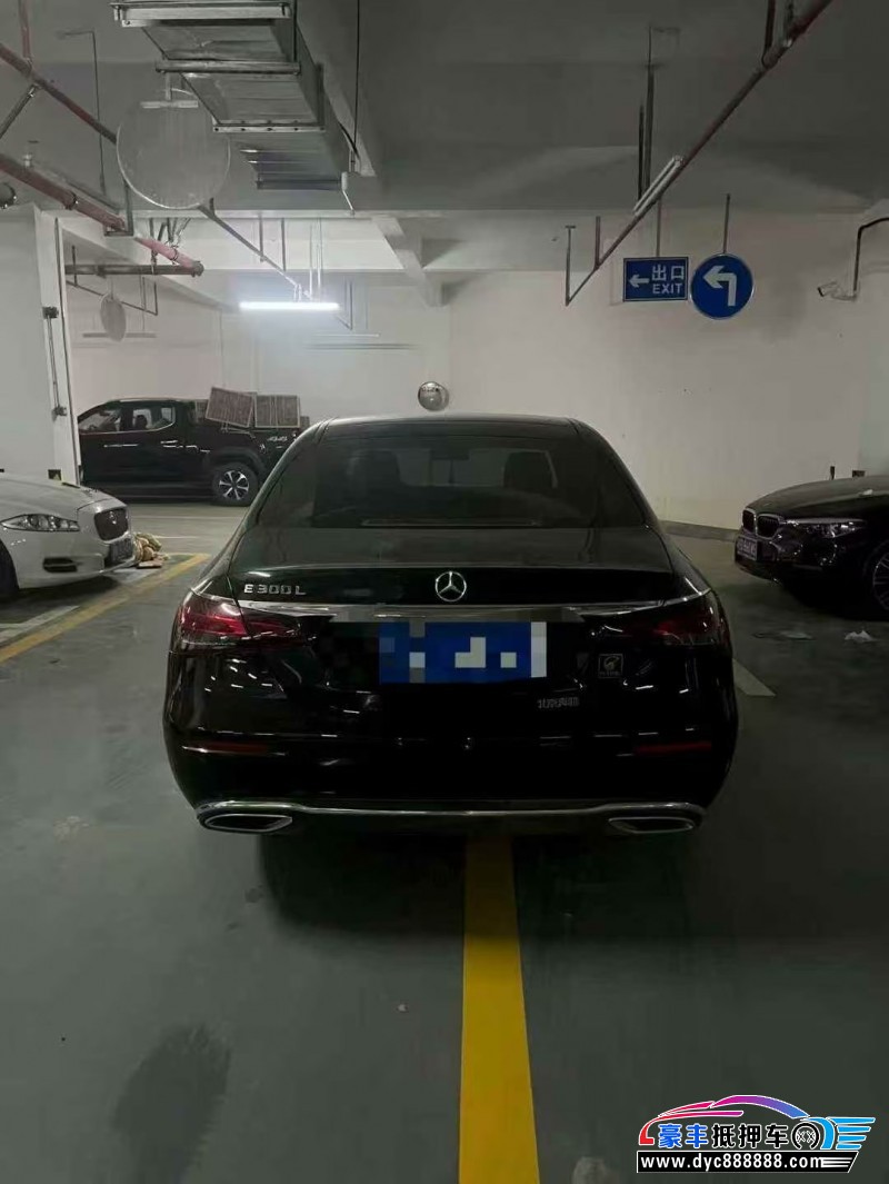 22年奔驰E轿车抵押车出售