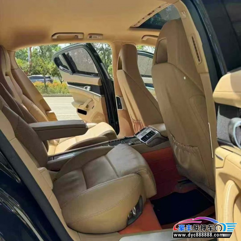 16年保时捷帕纳梅拉轿车抵押车出售