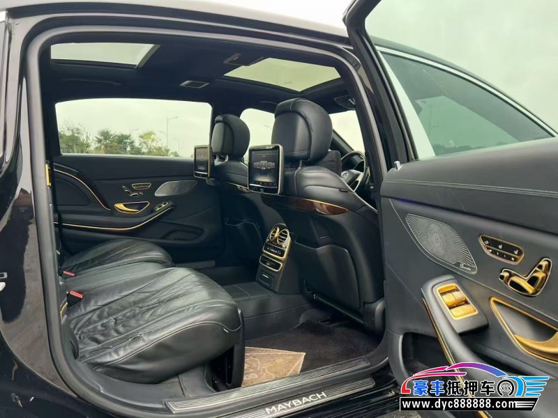 16年奔驰迈巴赫S级轿车抵押车出售