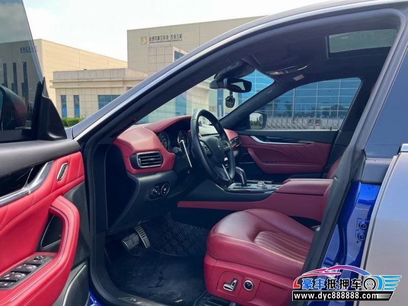 22年玛莎拉蒂莱万特轿车抵押车出售