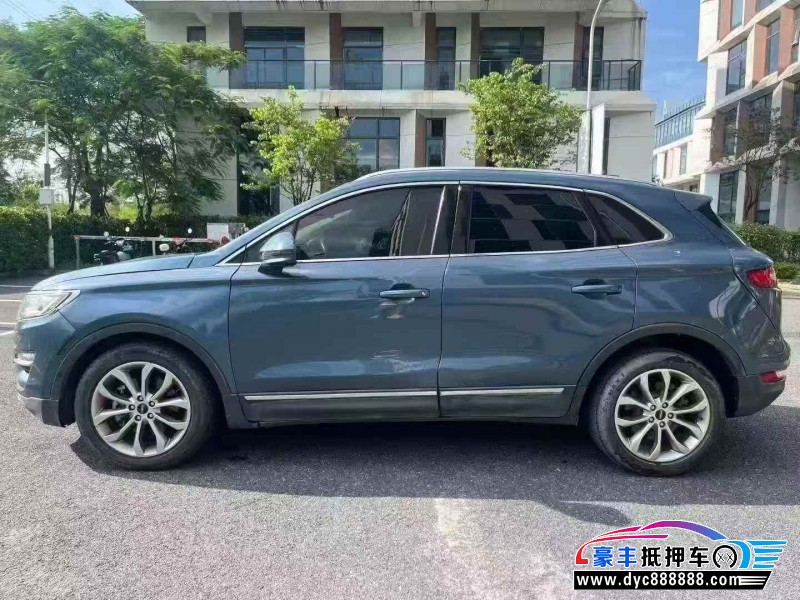 18年林肯MKC轿车抵押车出售