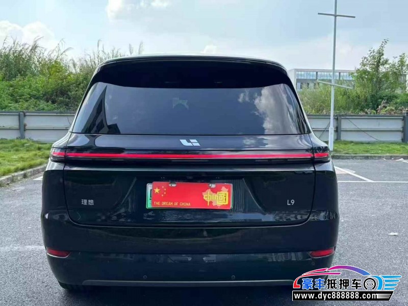 23年理想L9轿车抵押车出售