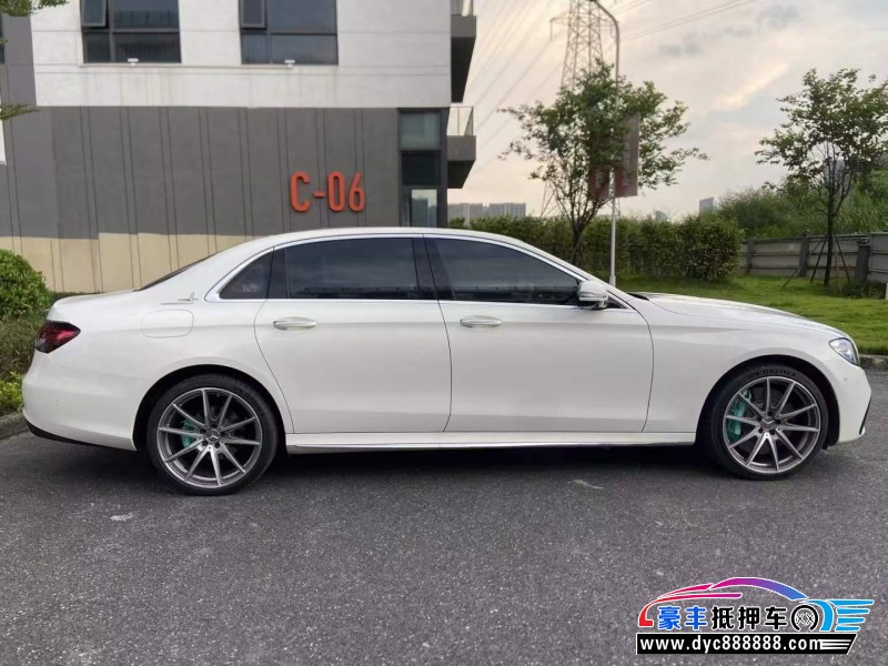 23年奔驰E轿车抵押车出售