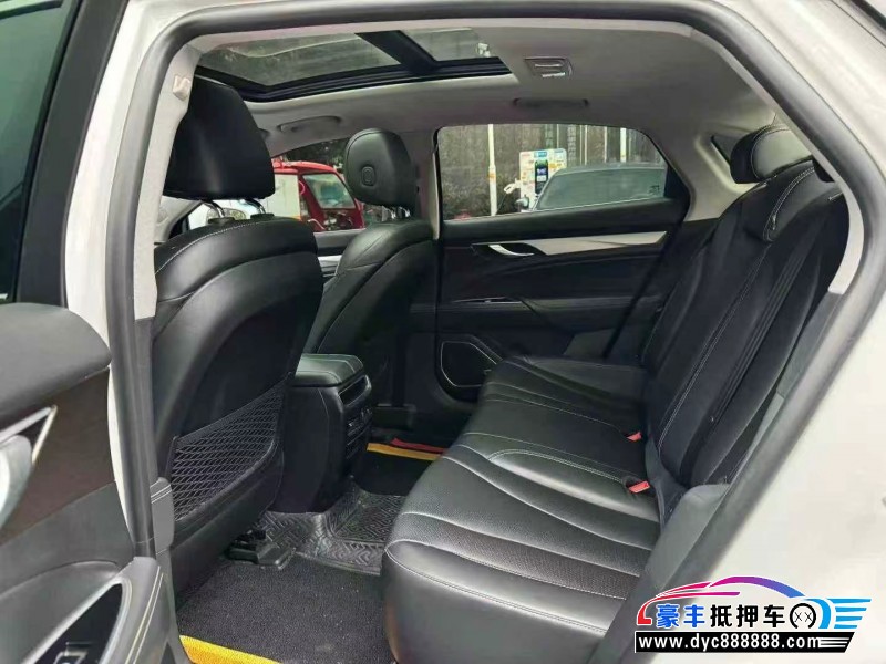 21年吉利博瑞轿车抵押车出售