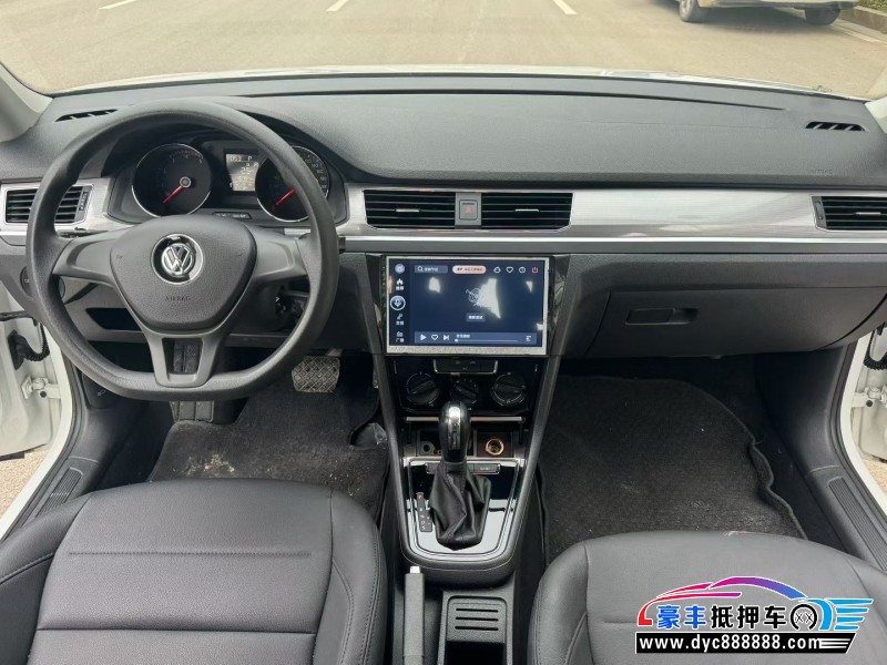 23年大众宝来轿车抵押车出售