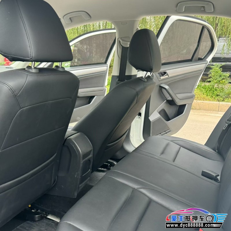 23年大众宝来轿车抵押车出售