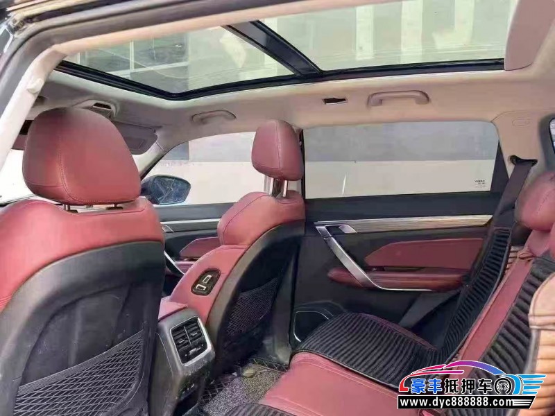 21年吉利博越轿车抵押车出售