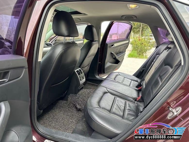 13年大众帕萨特轿车抵押车出售