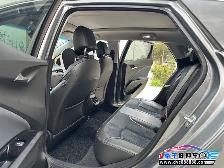 21年别克微蓝轿车抵押车出售