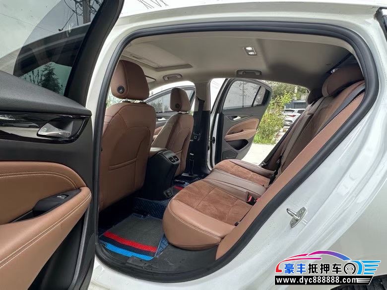 20年别克君威轿车抵押车出售