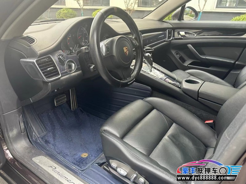 15年保时捷帕纳梅拉轿车抵押车出售