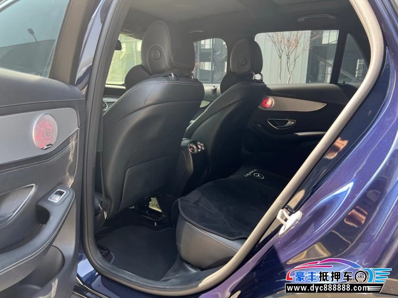 18年奔驰GLCSUV抵押车出售