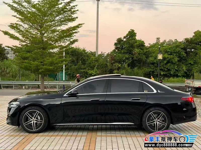 25年奔驰E轿车抵押车出售