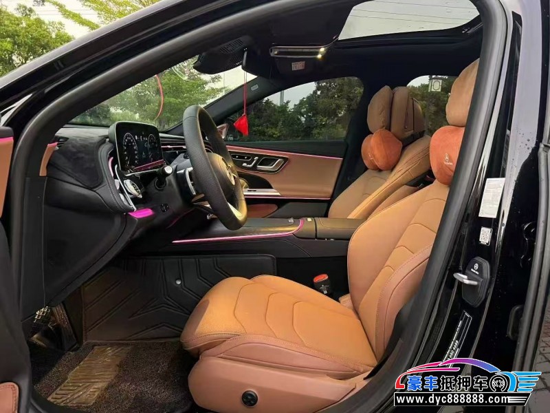 25年奔驰E轿车抵押车出售