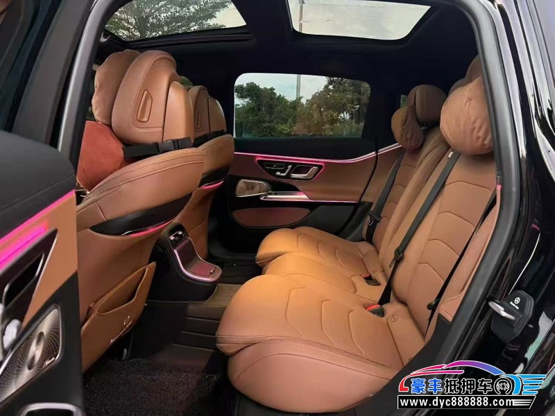 25年奔驰E轿车抵押车出售