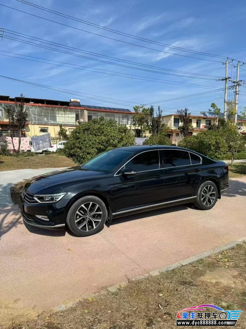 21年大众迈腾轿车抵押车出售